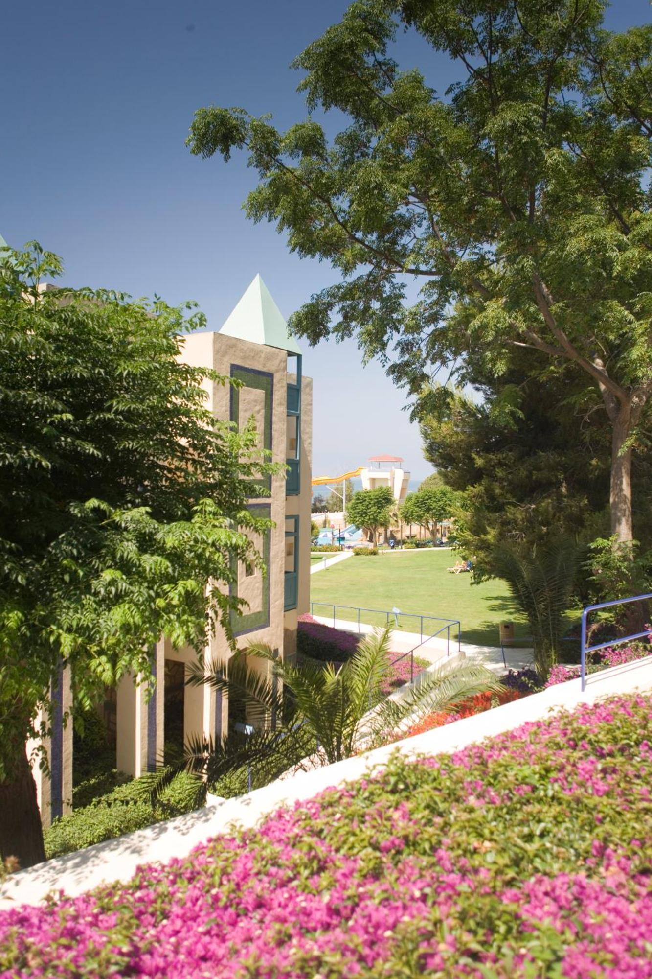 Robinson Pamfilya Hotel Side Exterior photo